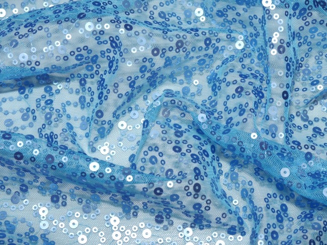 Softtüll mit aufgestickten Pailletten, türkisblau