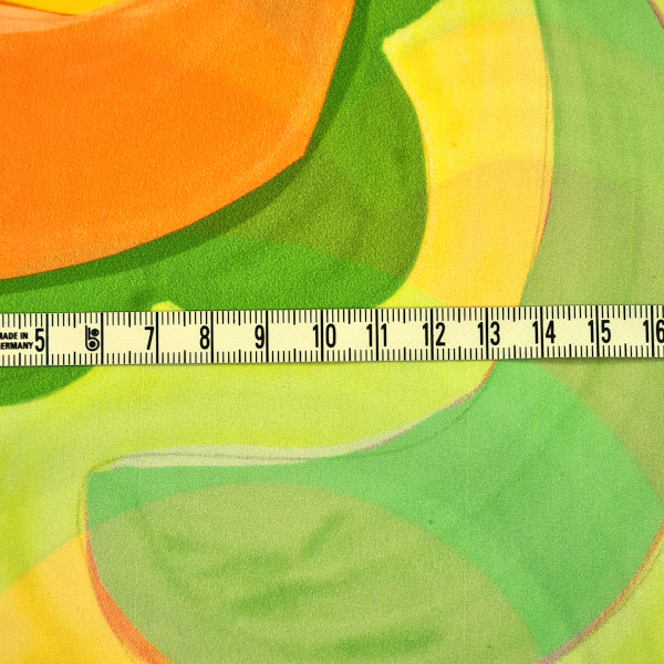 Polyesterstoff "Silk Touch", gemalte Formen, grün-gelb