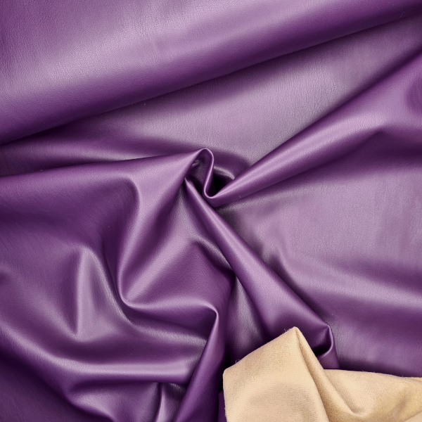 Lederimitat (Nappa) mit angerauhter Rückseite, violett