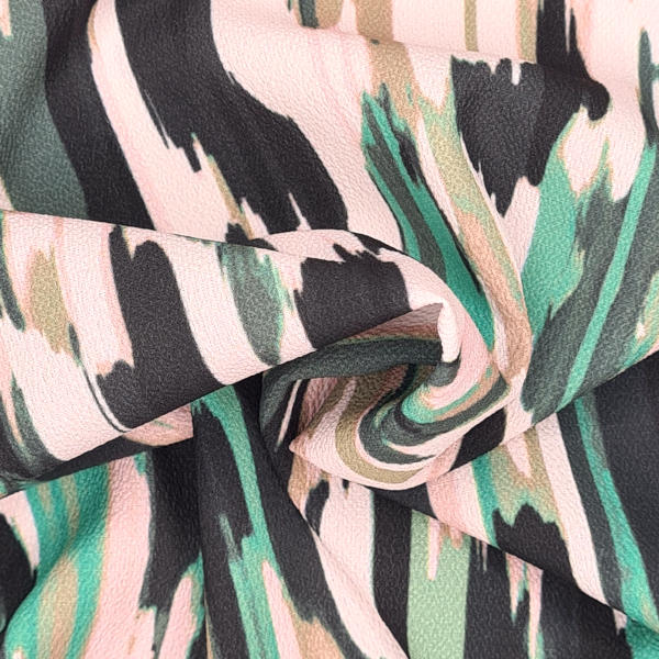 Burda Originalstoff, Polyester-Kreppstoff, Camouflage-Look