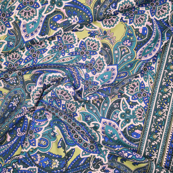 Baumwollstoff Paisley-Print und beidseitige Bogenkante, smaragdgrün